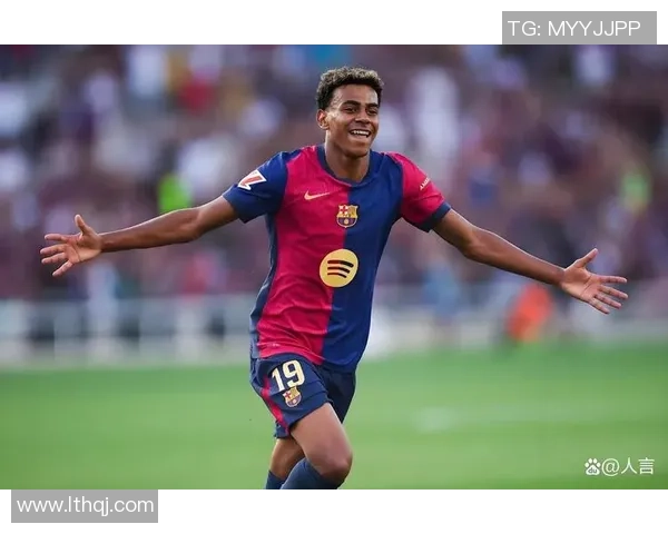 慢动作下的绿茵奇迹透视足球球星技艺与激情瞬间