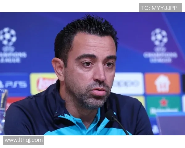 足球球星扎发风潮掀起运动时尚新风尚球场外的独特魅力与个性展示